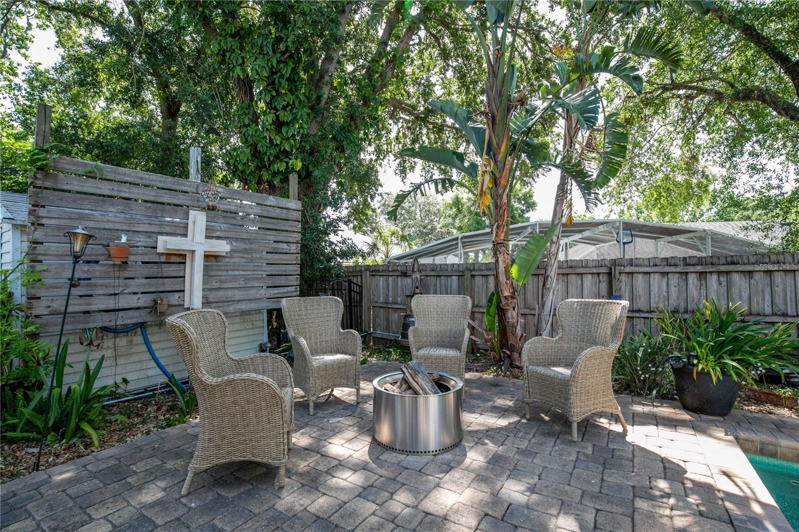 Image 35 of 49 For 2623 Gables Drive