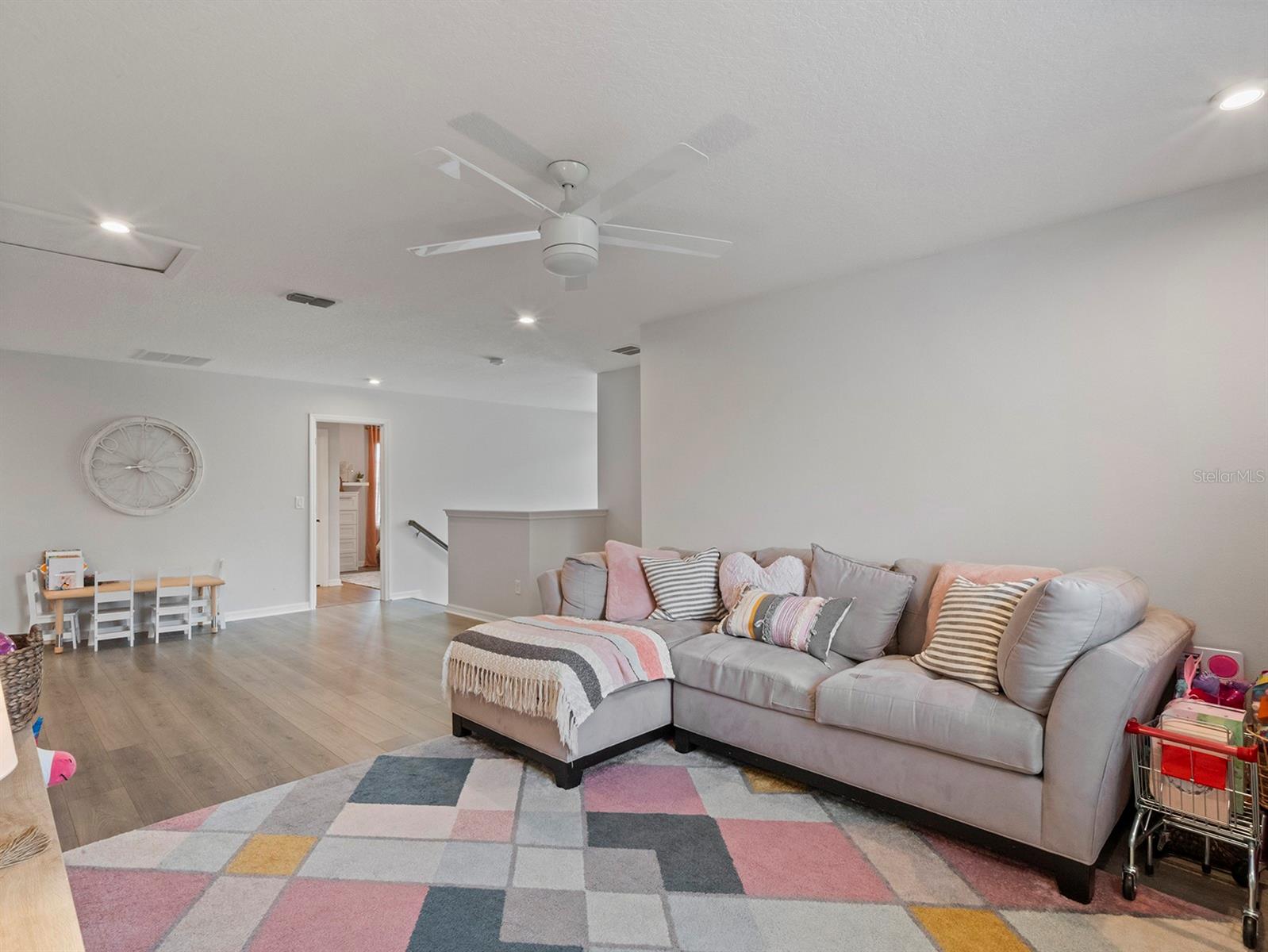 Image 21 of 50 For 5457 Carrara Court
