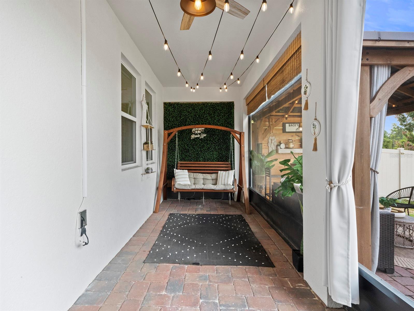 Image 34 of 50 For 5457 Carrara Court