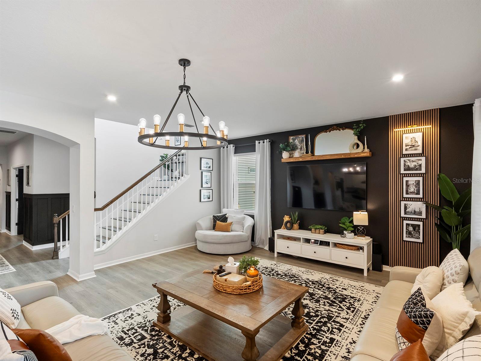Image 4 of 50 For 5457 Carrara Court