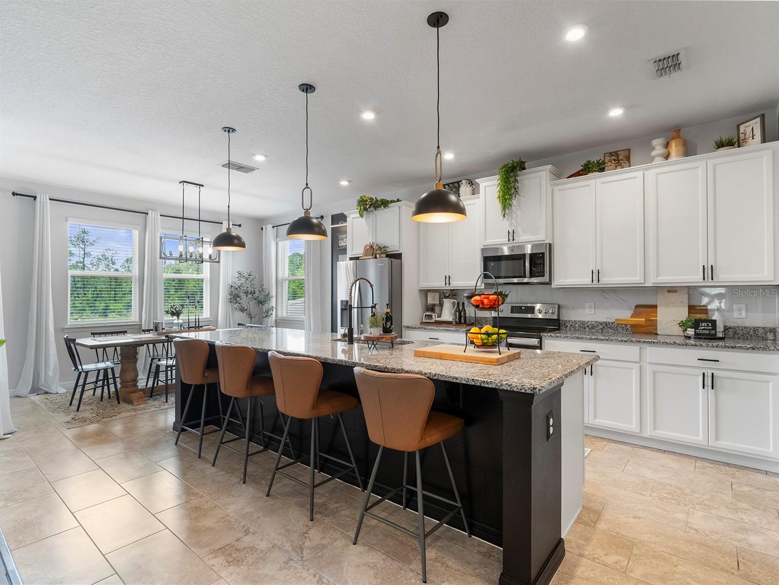 Image 7 of 50 For 5457 Carrara Court