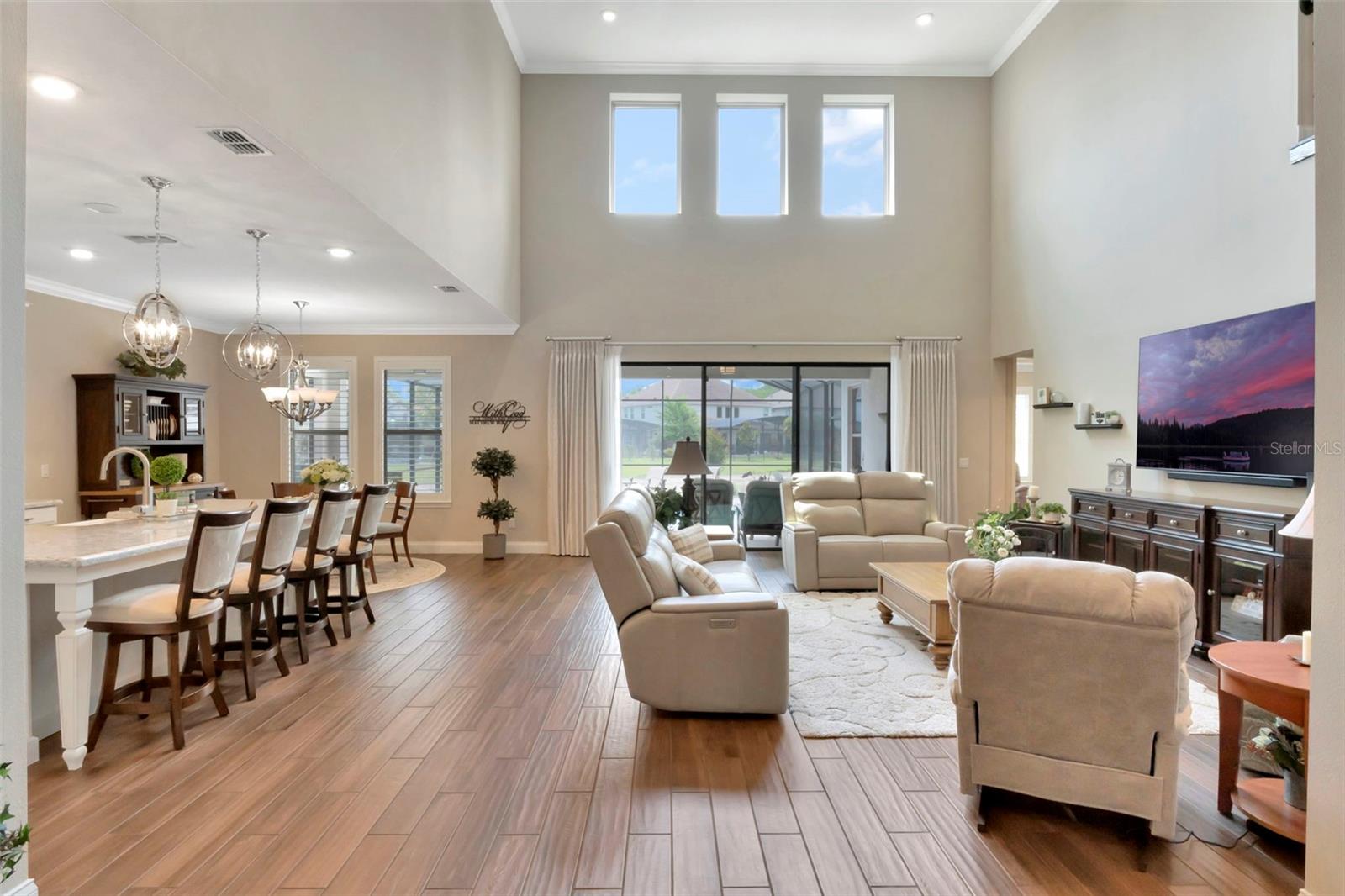 Image 21 of 52 For 10742 Belle Maisons Drive
