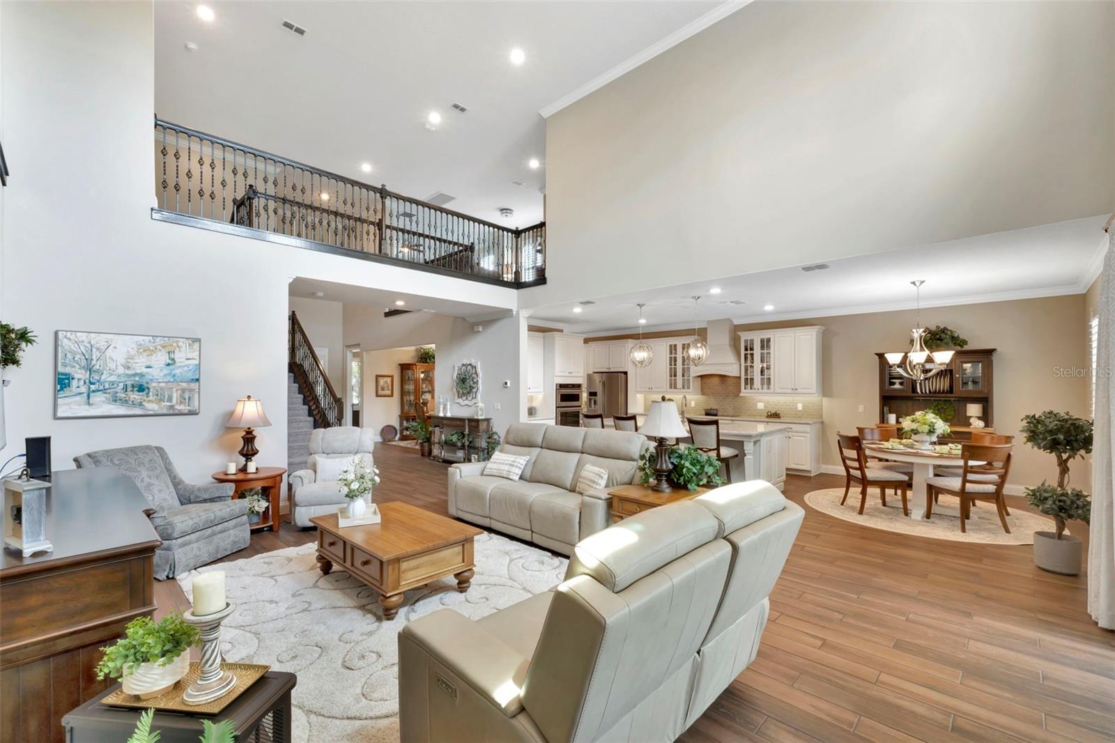 Image 22 of 52 For 10742 Belle Maisons Drive