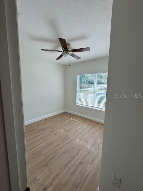 Image 5 of 22 For 1007 Colyer Street