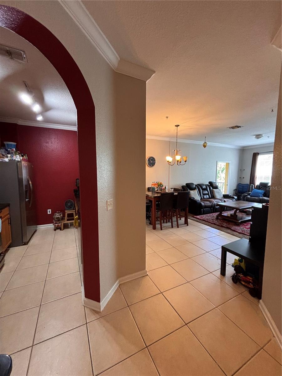 Image 4 of 19 For 6335 Contessa Drive 310