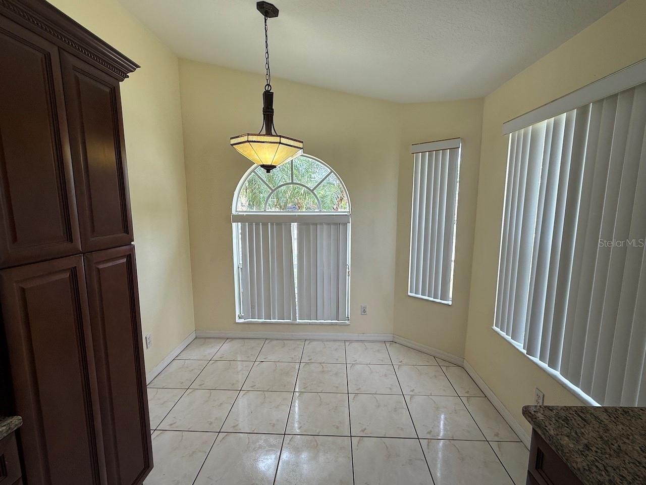 Image 4 of 12 For 1300 Daniels Cove Drive