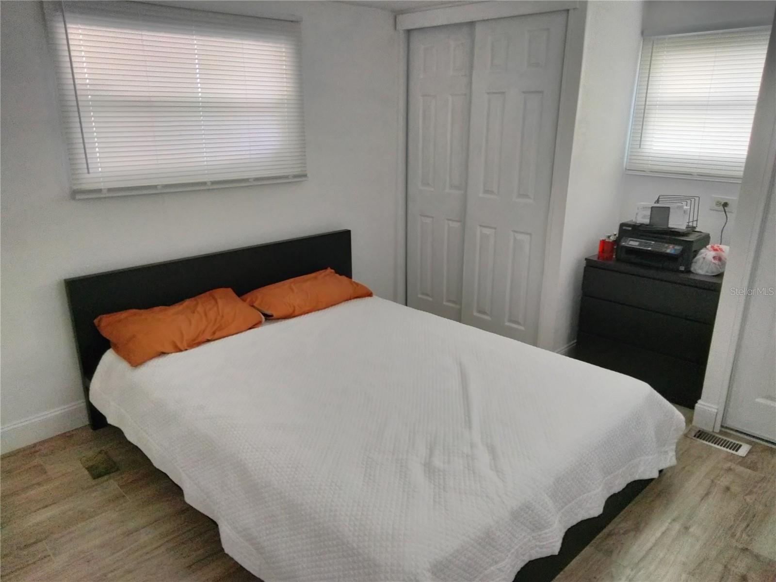 Image 10 of 15 For 12766 Seminole Boulevard 94