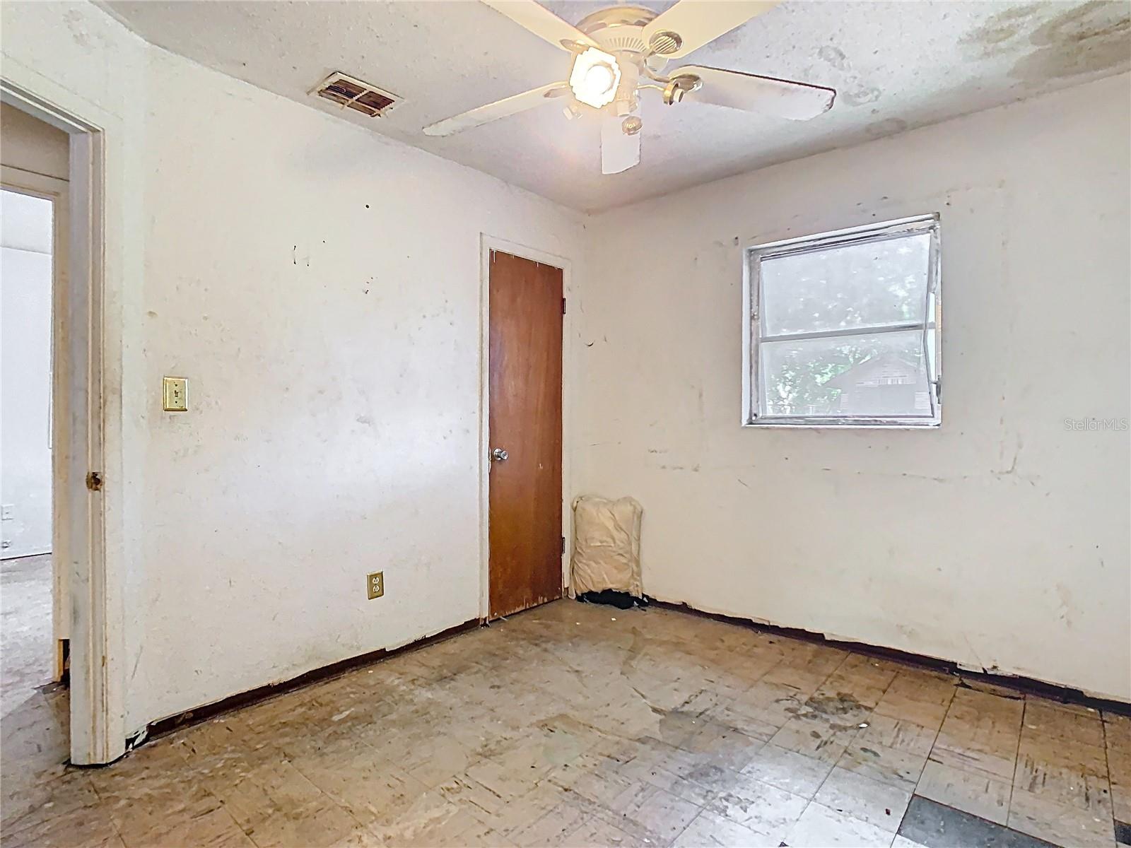 Image 14 of 22 For 1263 Dunbar Street