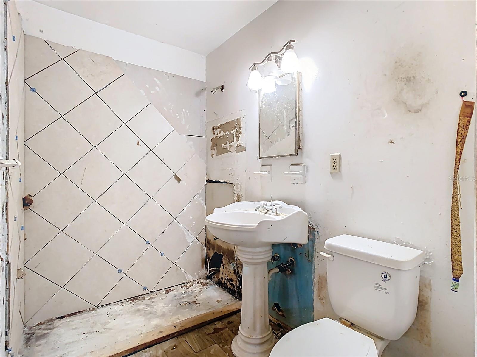 Image 15 of 22 For 1263 Dunbar Street