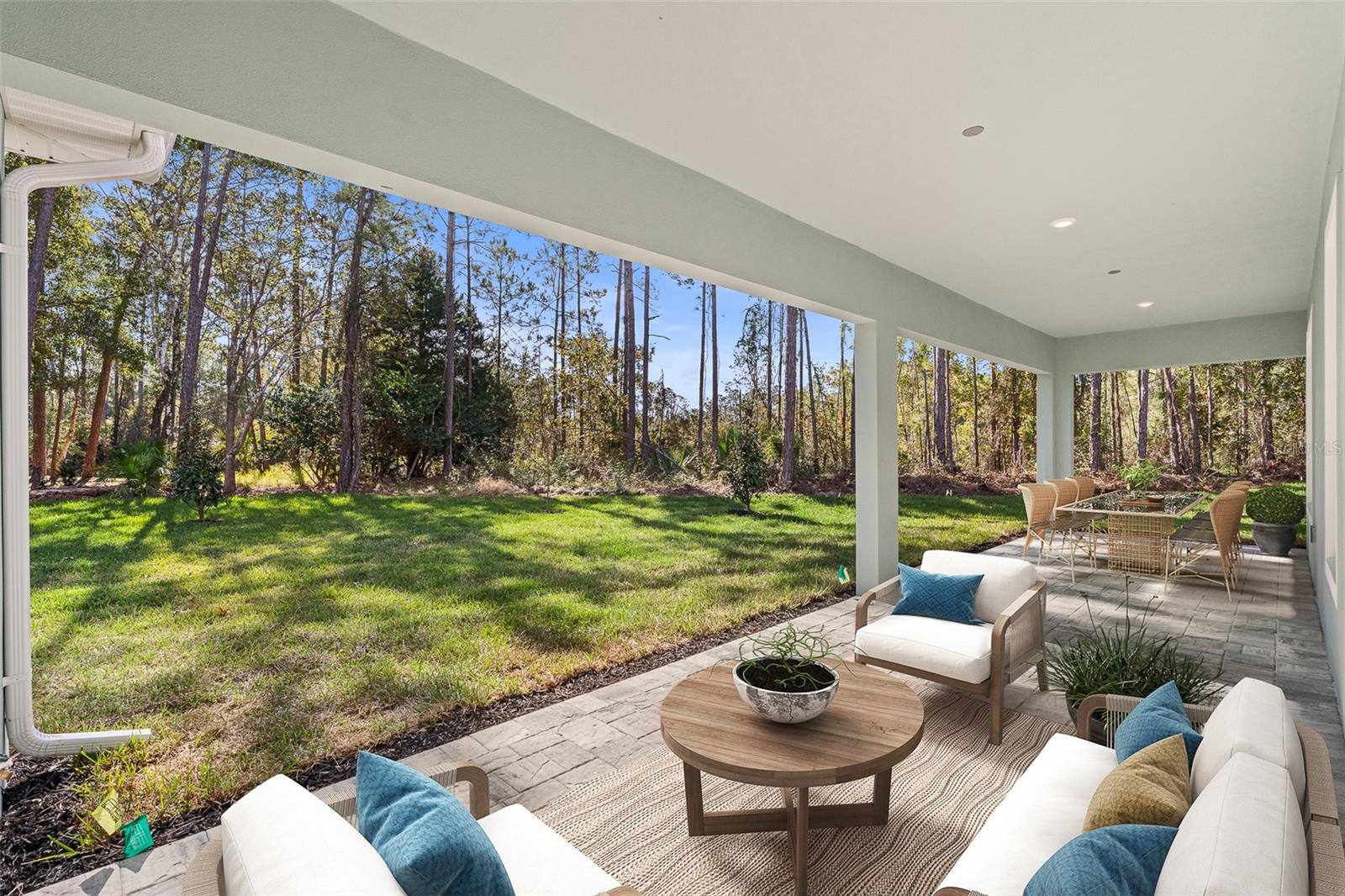 Image 18 of 19 For 7 Evans Park Place