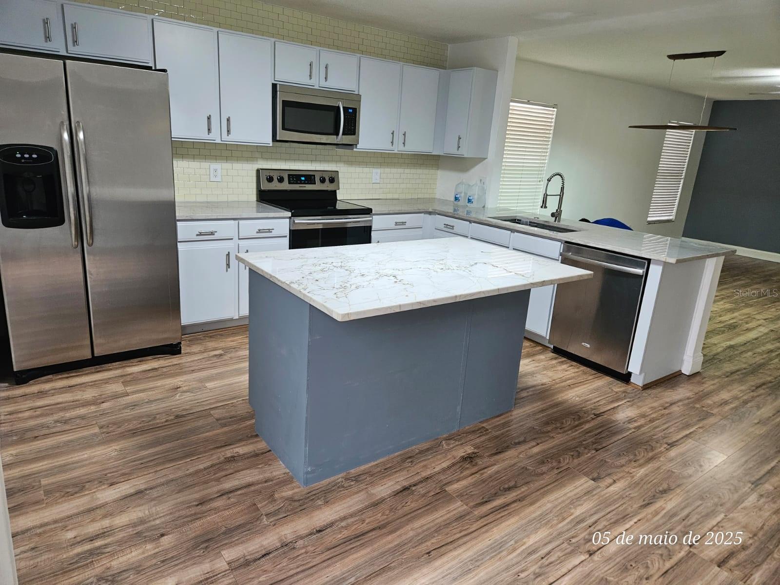 Image 5 of 26 For 1144 Epson Oaks Way