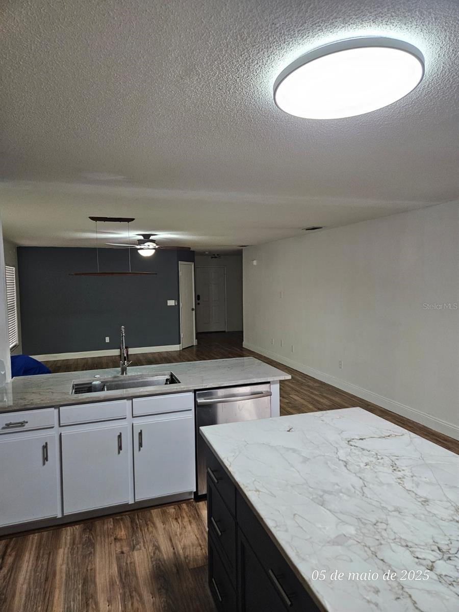 Image 7 of 26 For 1144 Epson Oaks Way