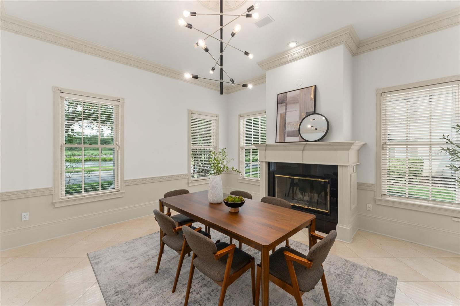 Image 12 of 80 For 506 Golfpark Drive