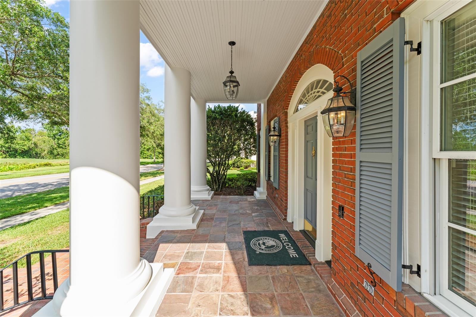 Image 3 of 80 For 506 Golfpark Drive