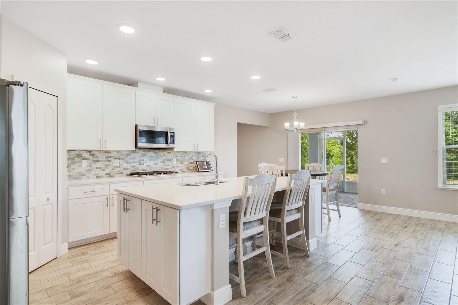 Image 10 of 55 For 1115 Oak Bluff Drive