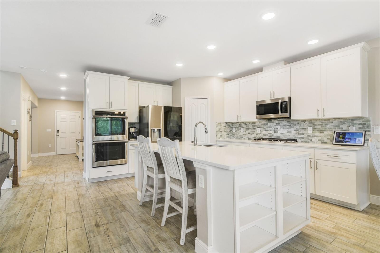 Image 15 of 55 For 1115 Oak Bluff Drive