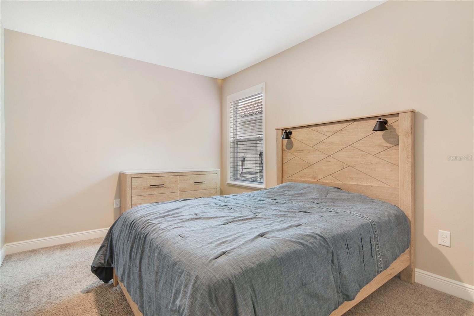 Image 19 of 55 For 1115 Oak Bluff Drive
