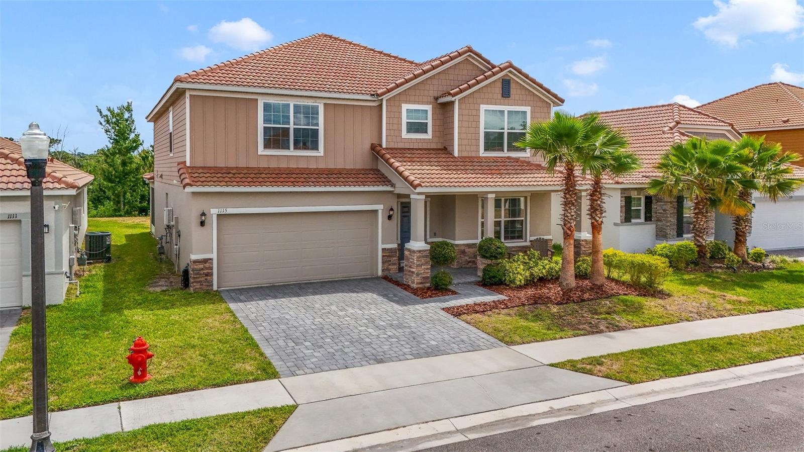 Image 2 of 55 For 1115 Oak Bluff Drive