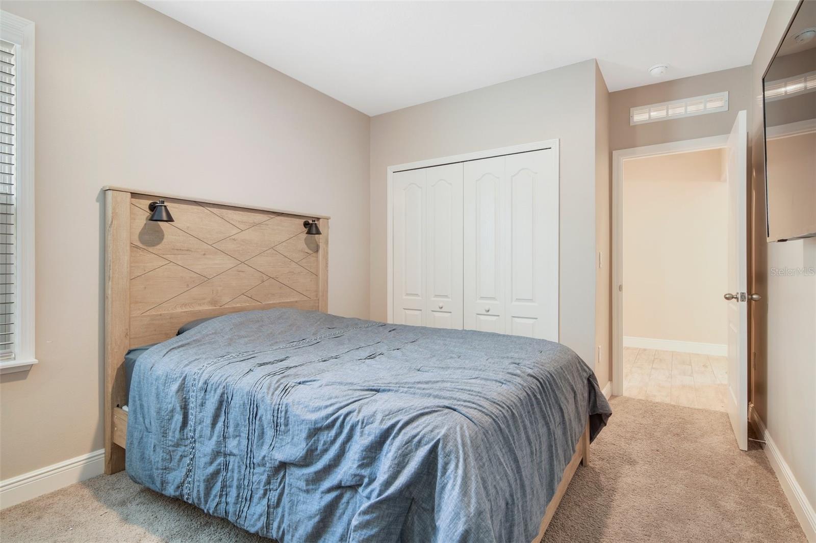 Image 20 of 55 For 1115 Oak Bluff Drive
