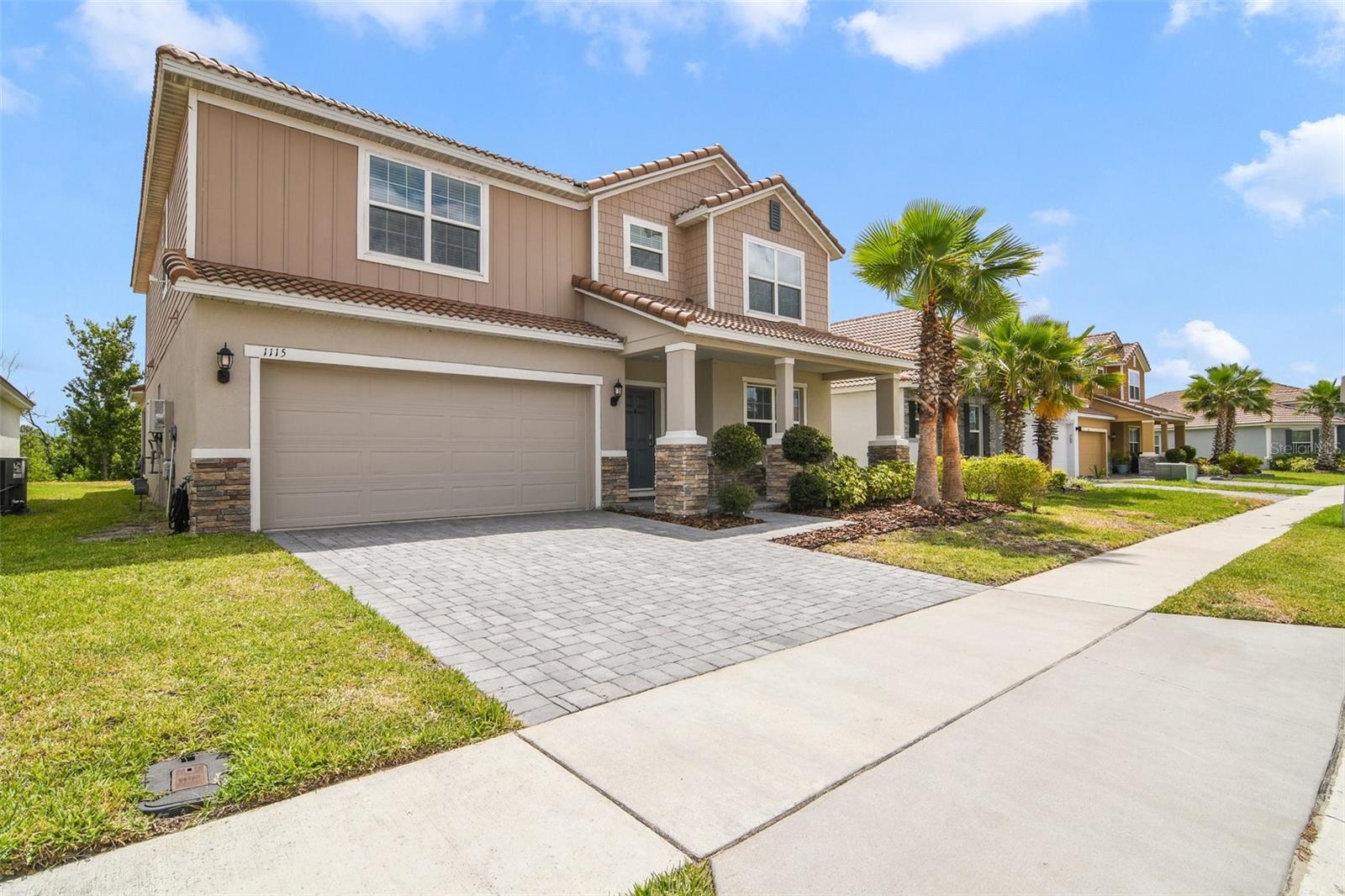 Image 5 of 55 For 1115 Oak Bluff Drive