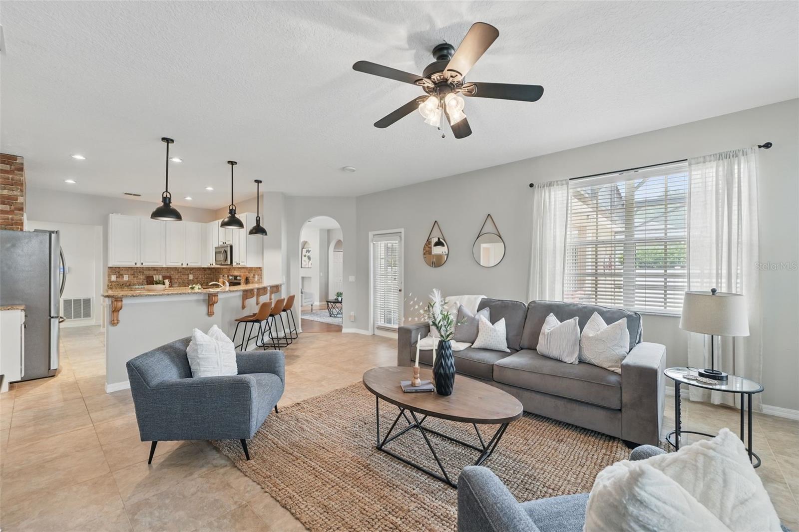 Image 14 of 35 For 14848 Bonnybridge Drive