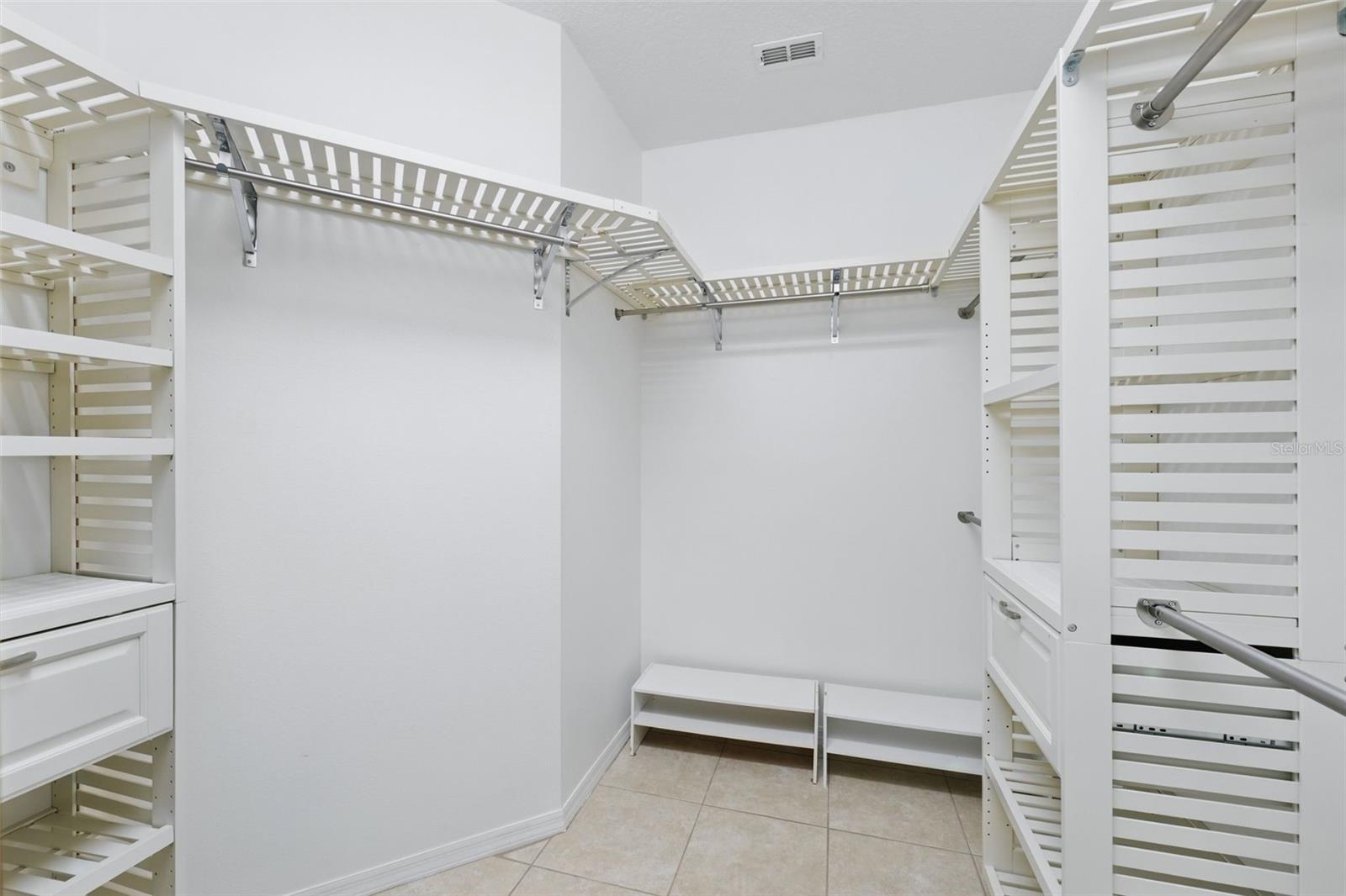 Image 29 of 35 For 14848 Bonnybridge Drive
