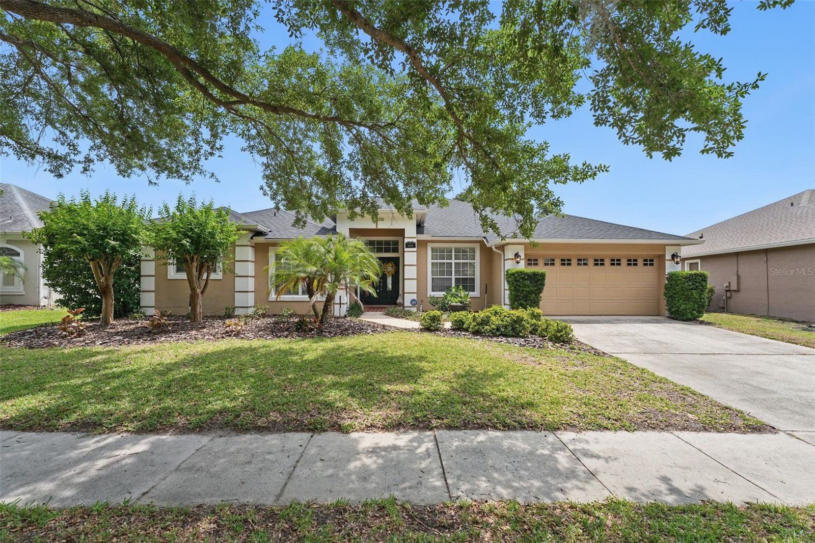 Image 3 of 35 For 14848 Bonnybridge Drive