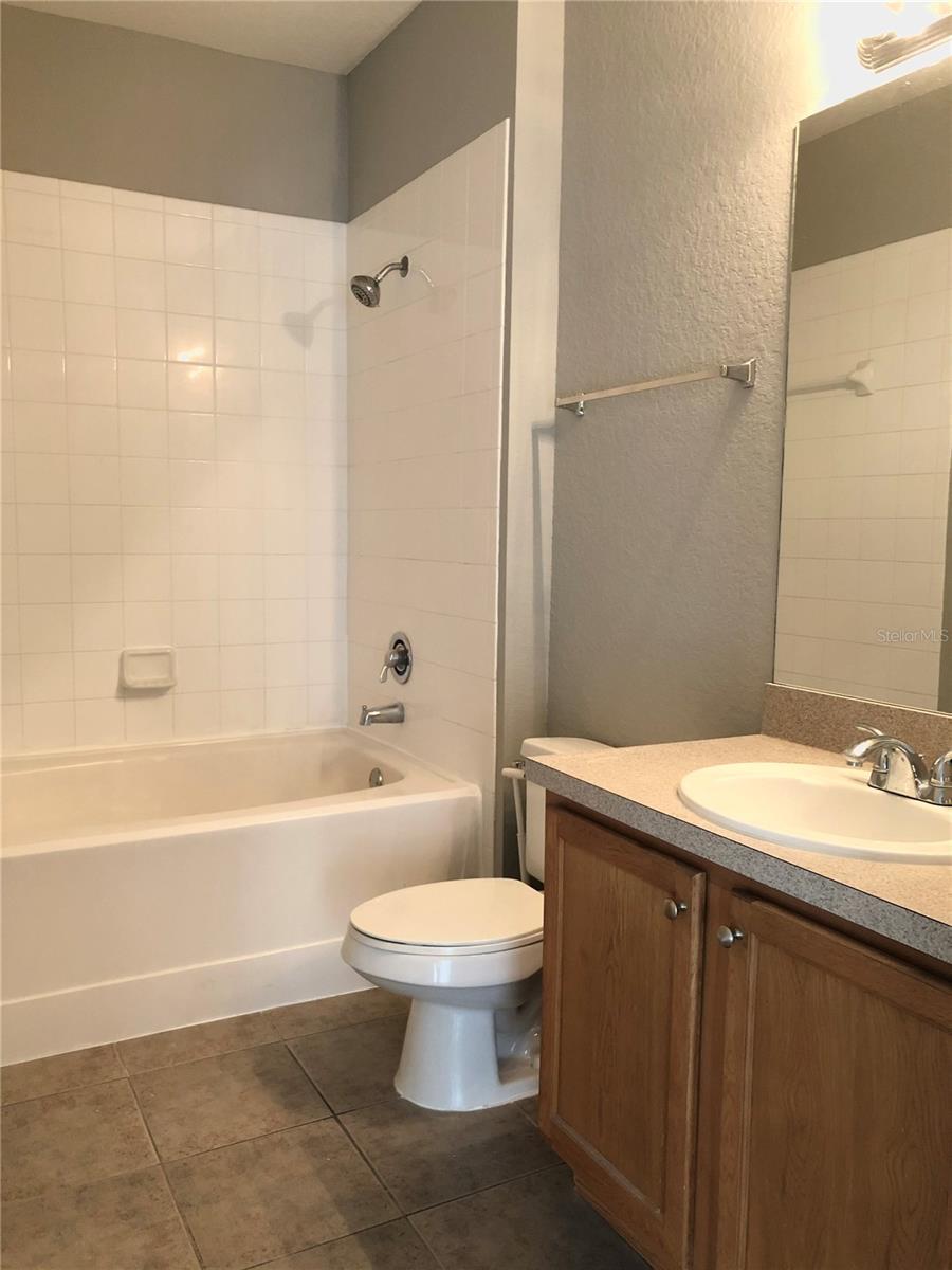 Image 18 of 18 For 2586 Grand Central Parkway 1