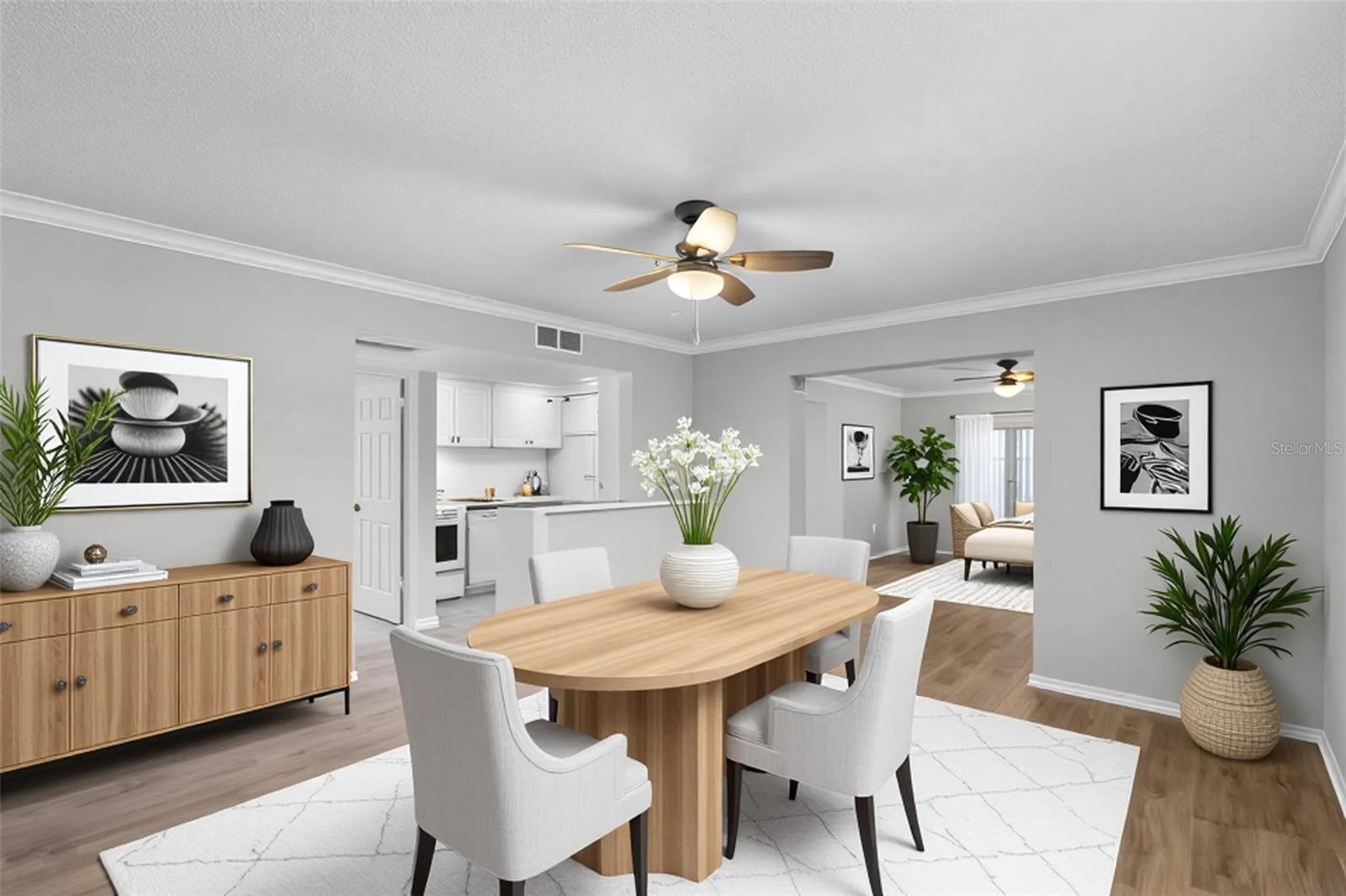 Image 12 of 41 For 136 Blue Point Way 320