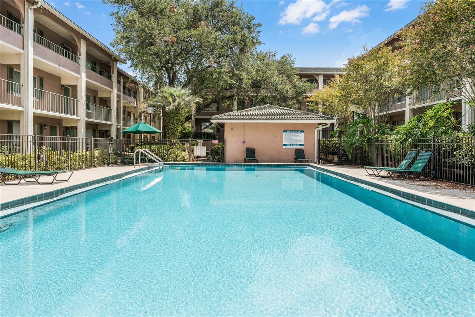 Image 34 of 41 For 136 Blue Point Way 320