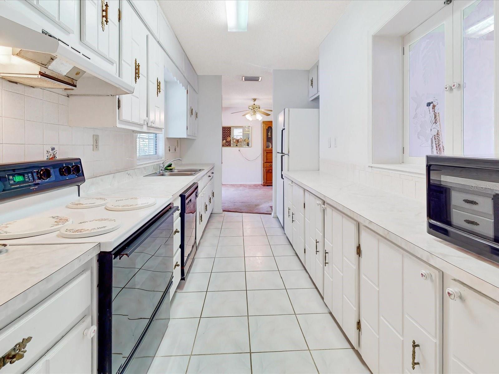 Image 10 of 43 For 413 5th Street S