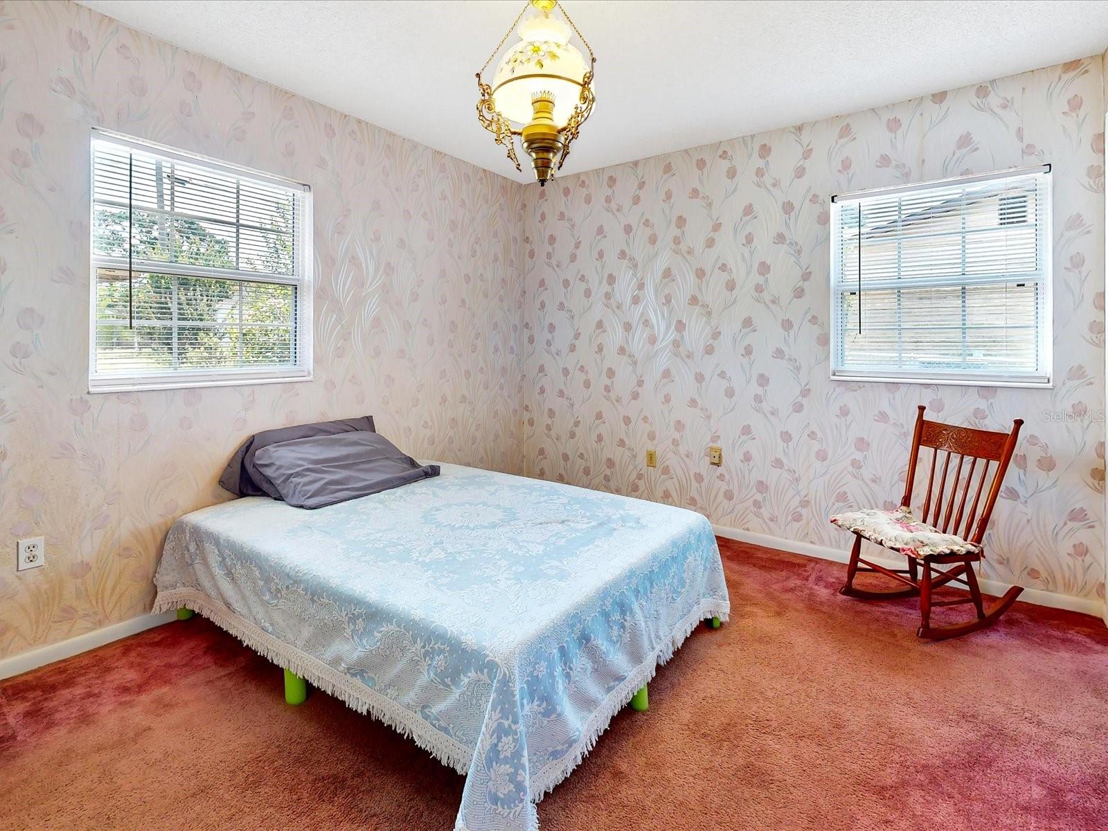 Image 21 of 43 For 413 5th Street S