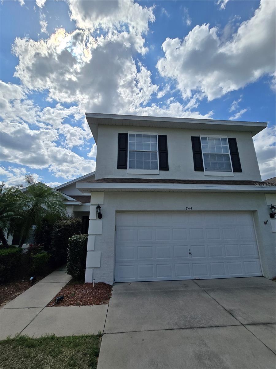 Details for 744 Pinewood Drive, DAVENPORT, FL 33896