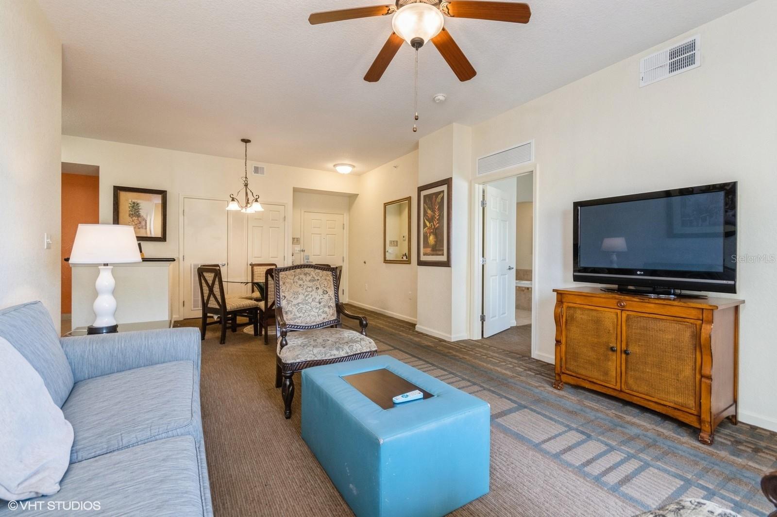 Image 8 of 27 For 8125 Resort Village Drive 51004