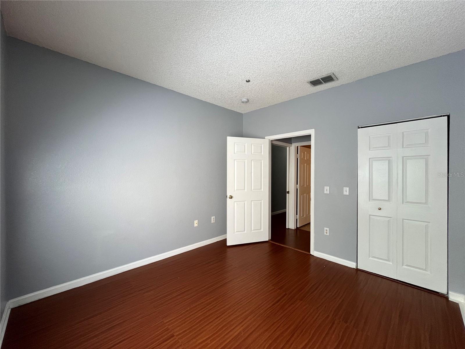 Image 11 of 12 For 225 Arbor Lakes Circle 225