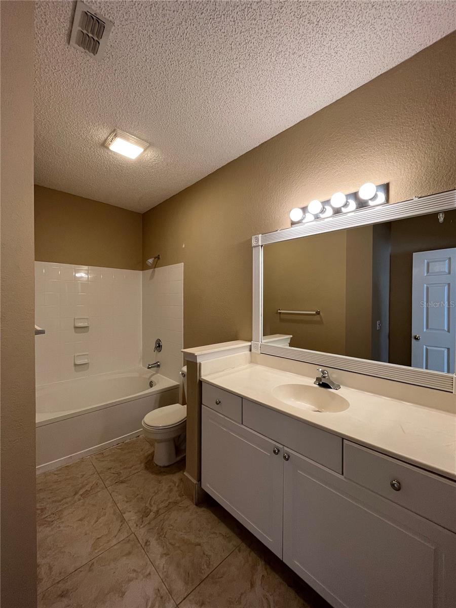 Image 12 of 12 For 225 Arbor Lakes Circle 225
