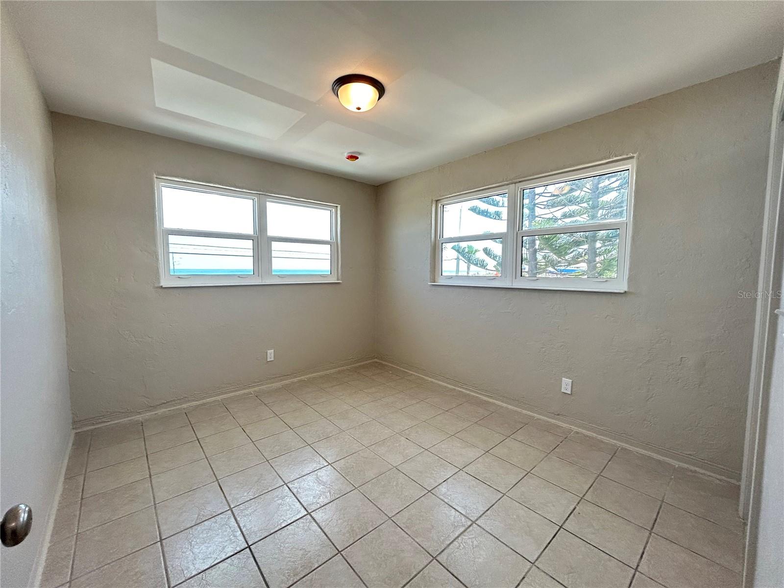 Image 9 of 19 For 1740 Ocean Shore Boulevard 201