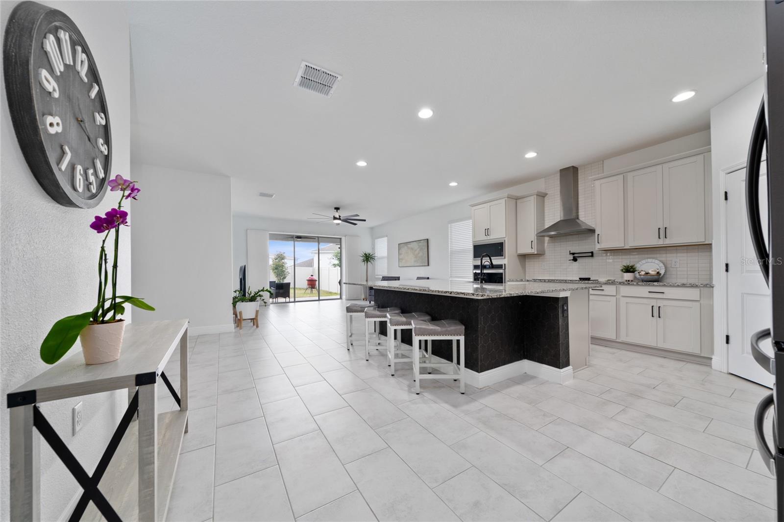 Image 12 of 36 For 2591 Seagirt Way