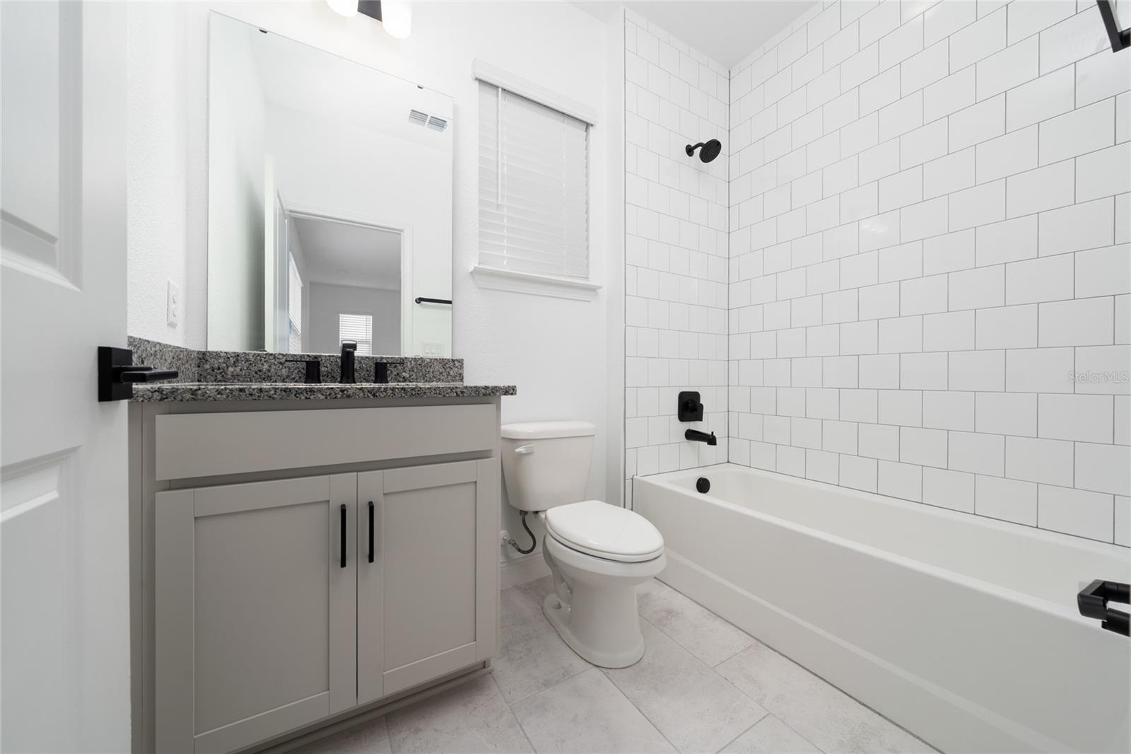 Image 7 of 36 For 2591 Seagirt Way