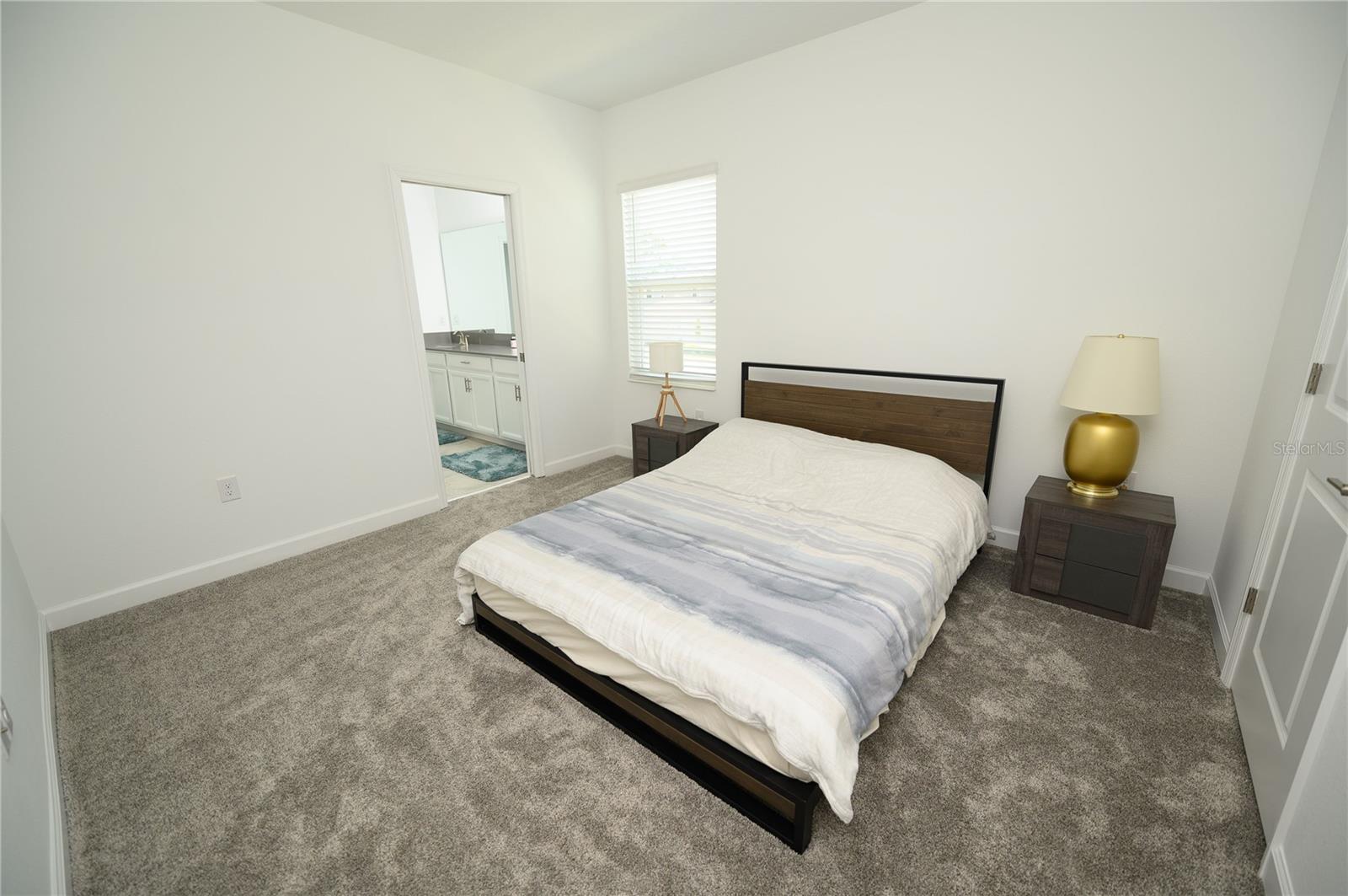 Image 15 of 16 For 3027 Addison Boulevard