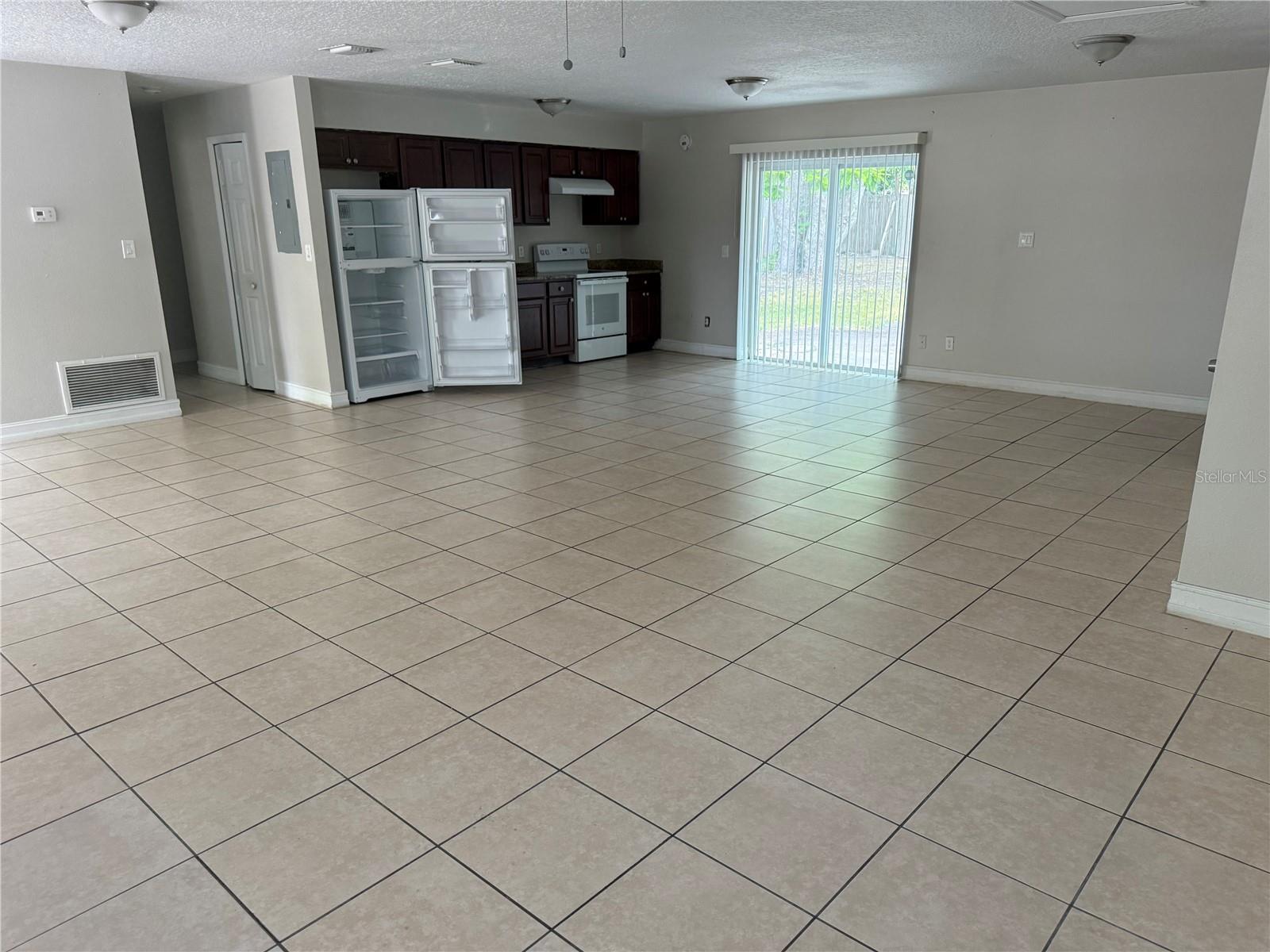 Image 2 of 8 For 4609 Marbello Boulevard