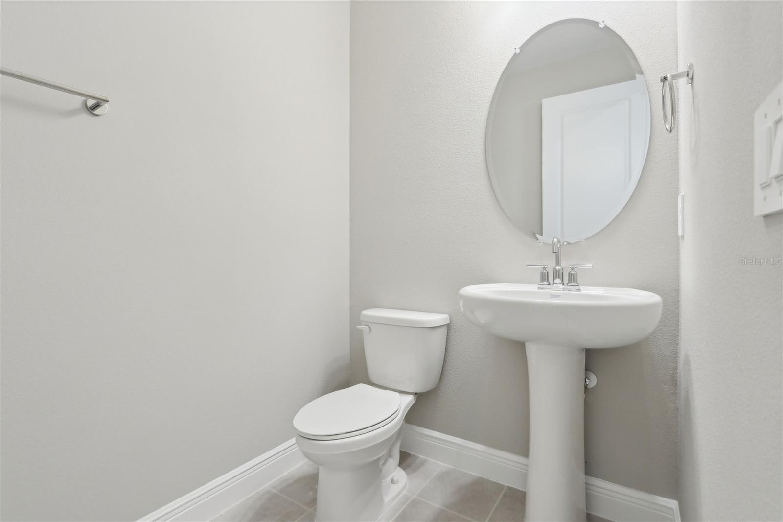 Image 13 of 30 For 16460 Silver Brook Way