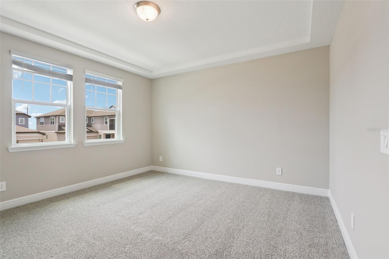 Image 23 of 30 For 16460 Silver Brook Way