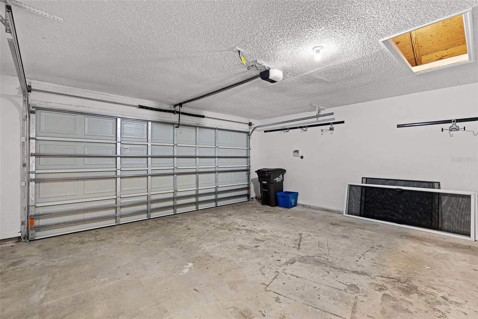 Image 33 of 60 For 717 Pine Terrace