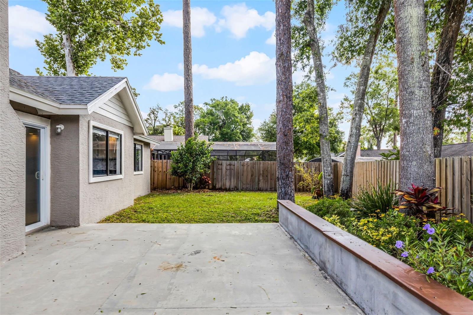 Image 39 of 60 For 717 Pine Terrace