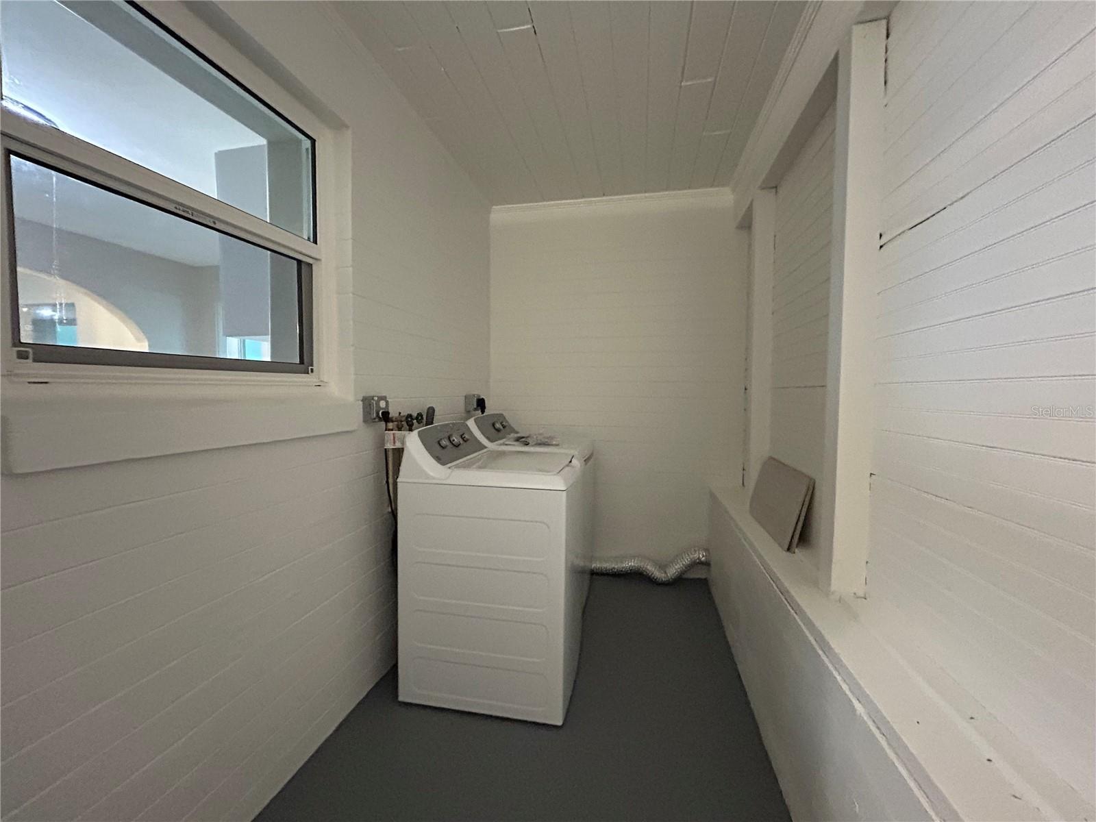 Image 18 of 20 For 1740 Ocean Shore Boulevard 204