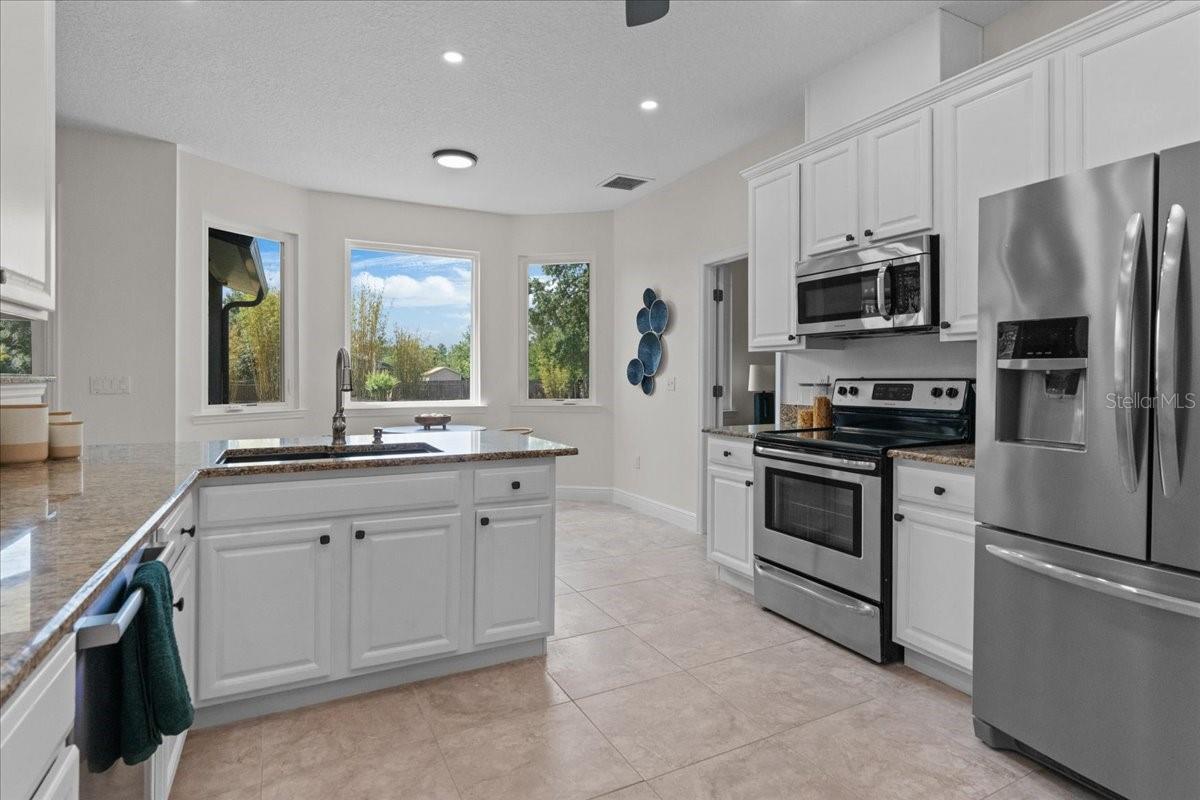 Image 17 of 43 For 19204 Paddock Street