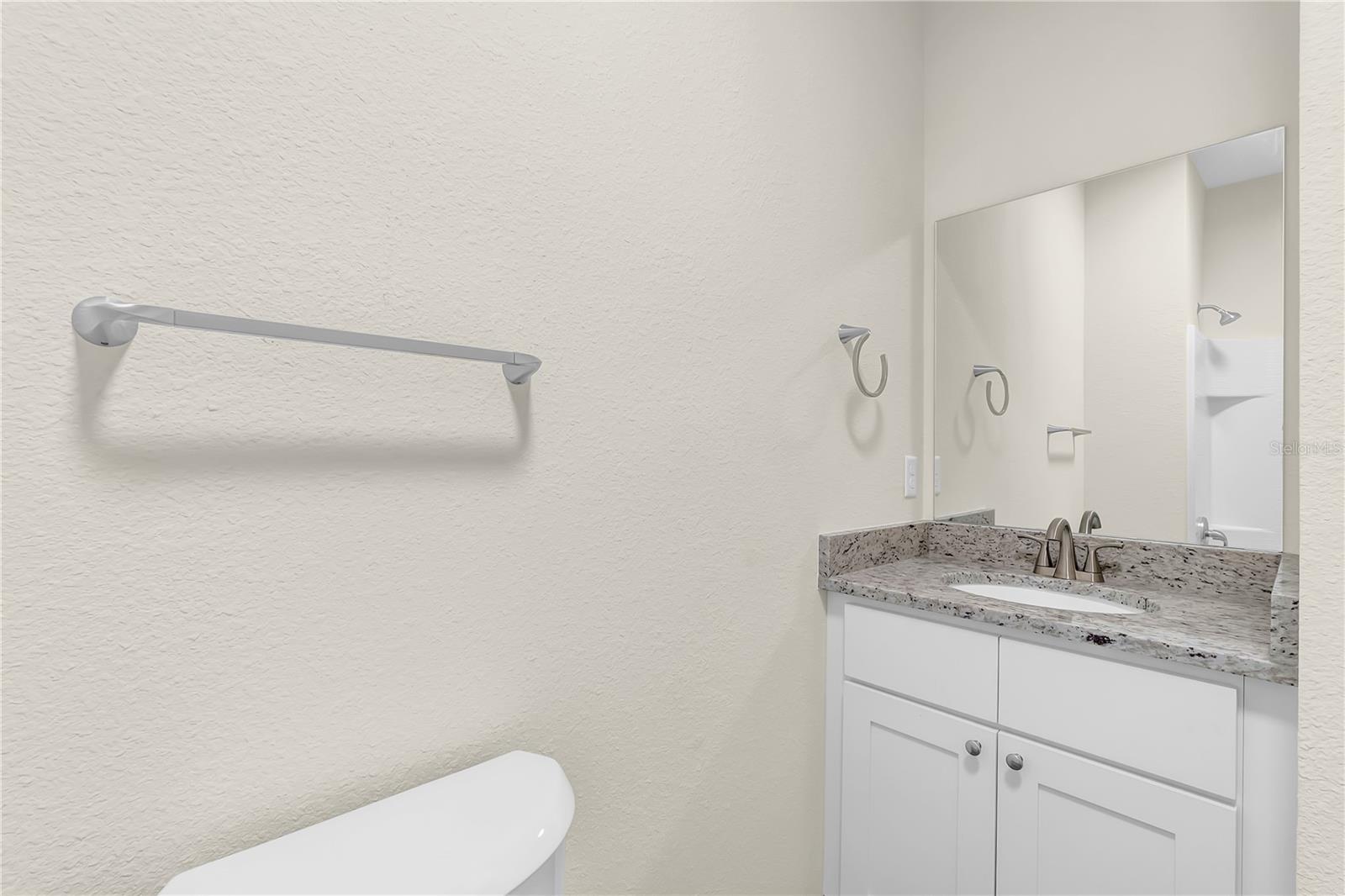 Image 17 of 23 For 31836 Sybil Avenue