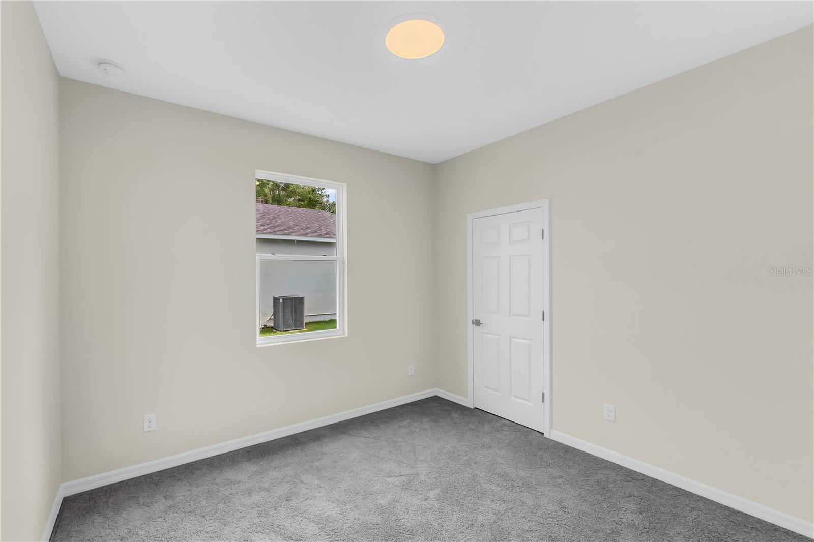 Image 18 of 23 For 31836 Sybil Avenue