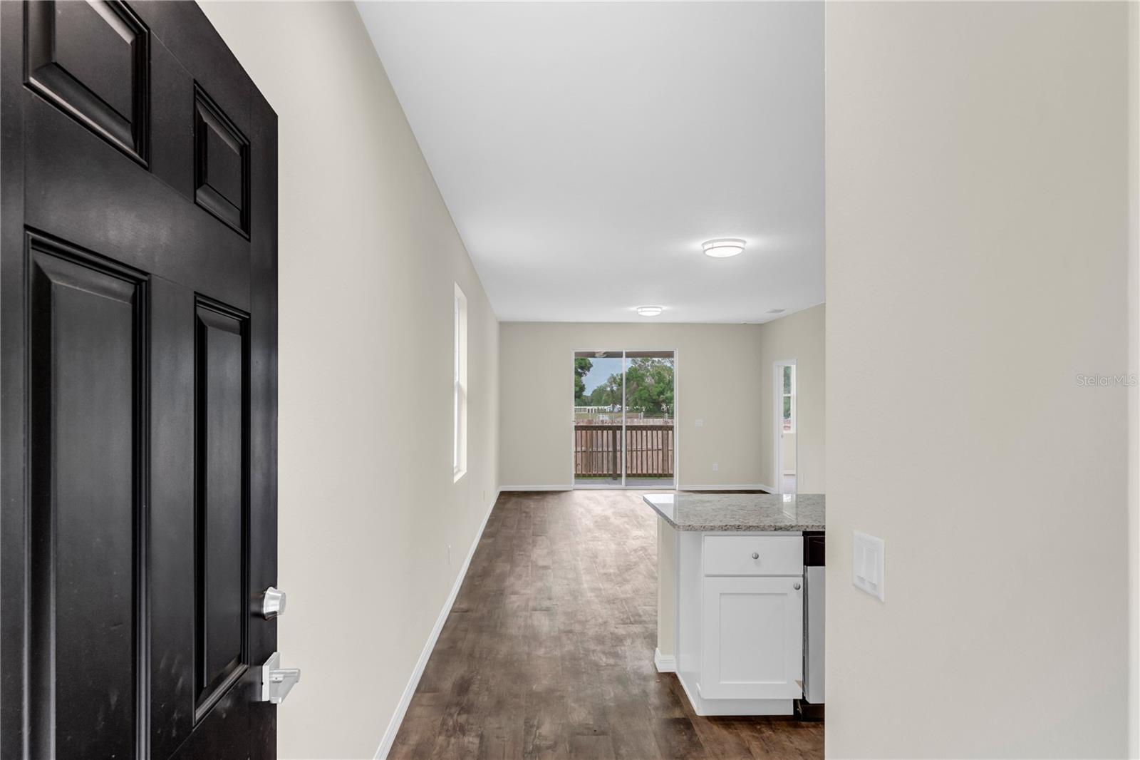Image 4 of 23 For 31836 Sybil Avenue